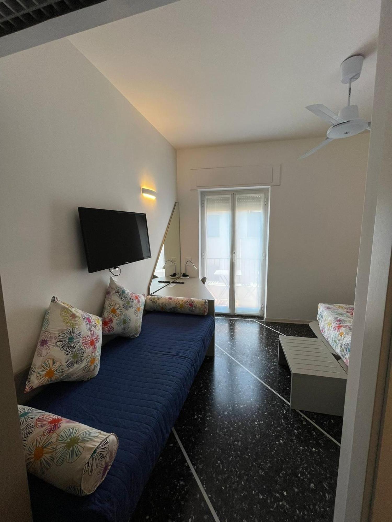 Hotel Al Capo Varigotti Esterno foto